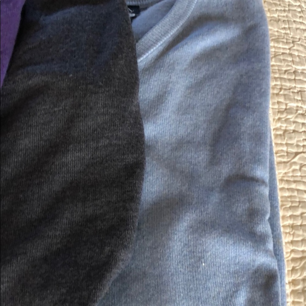 Sweaters - Picture 6 of 8